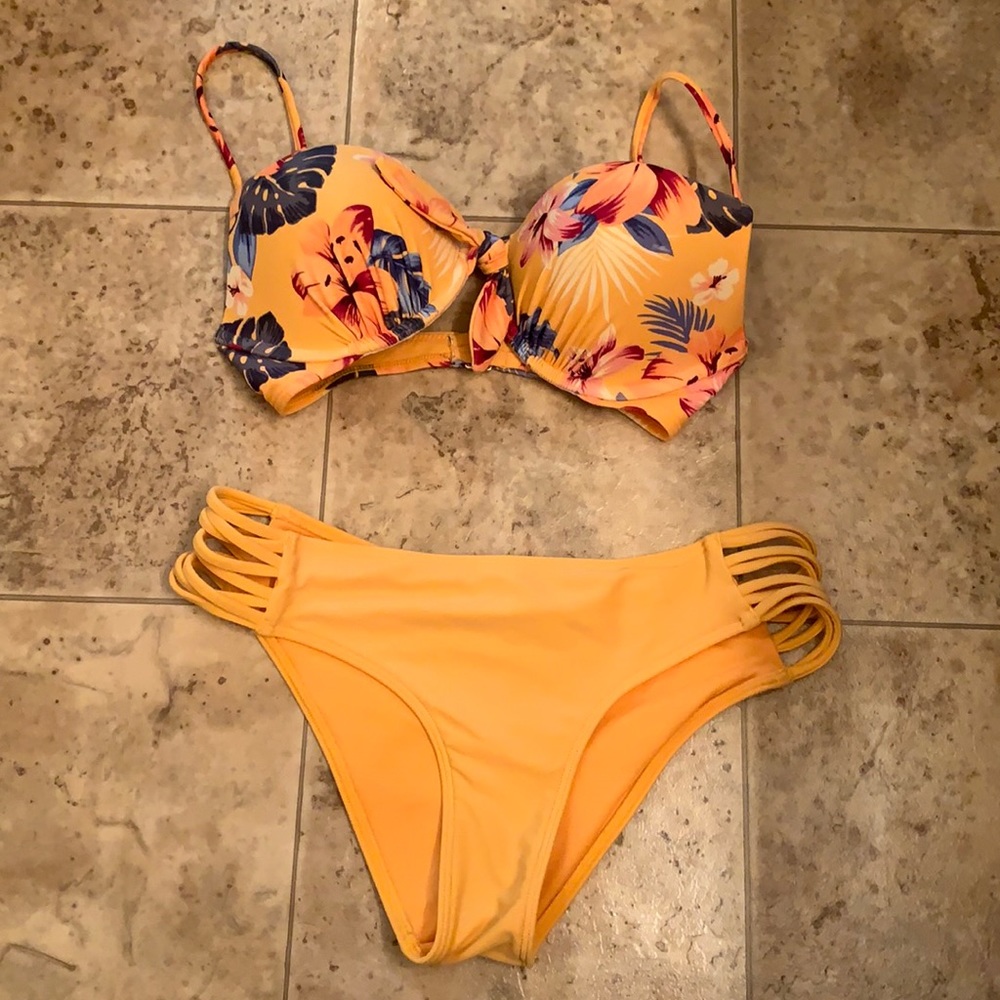 bikini